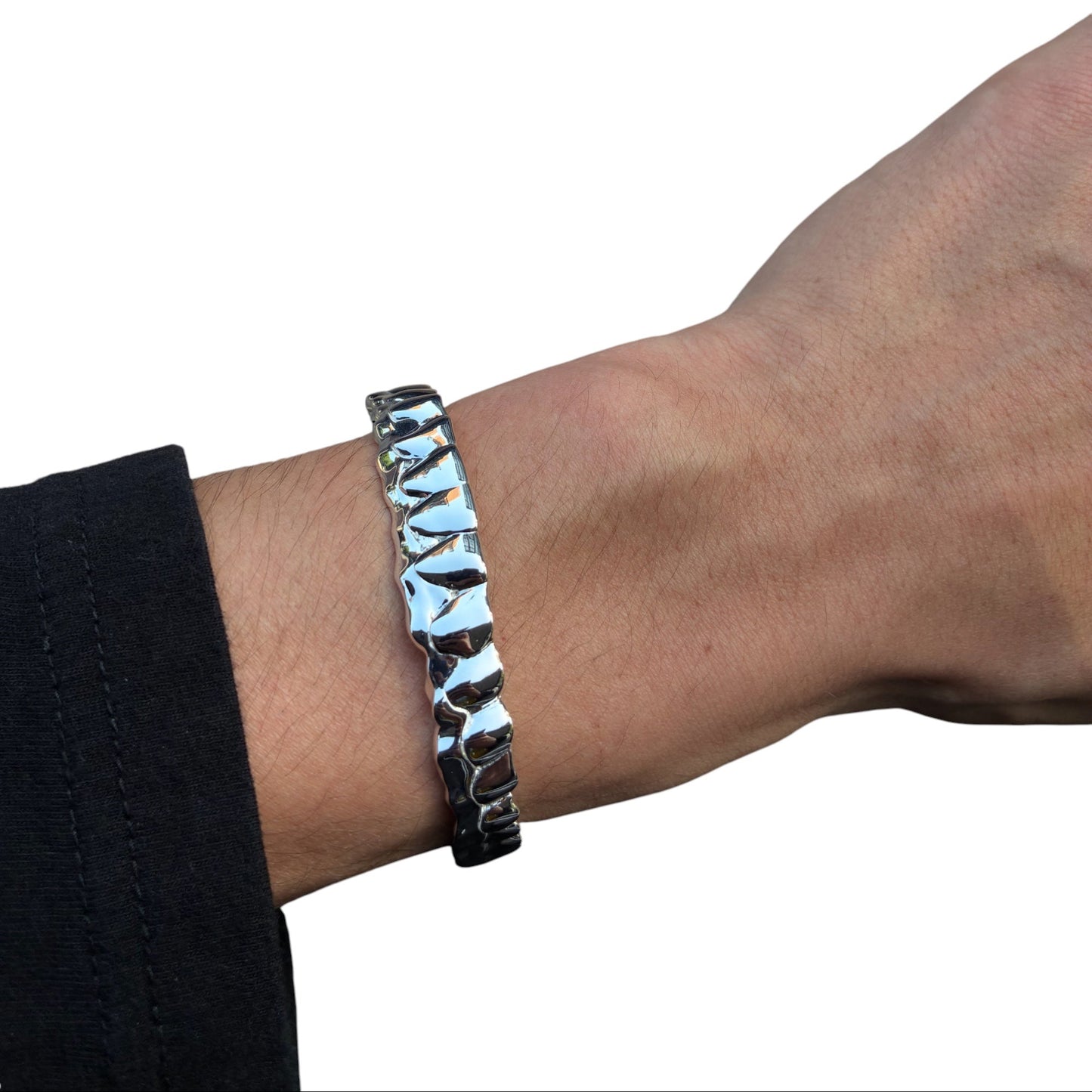 HONE teeth bangle 01